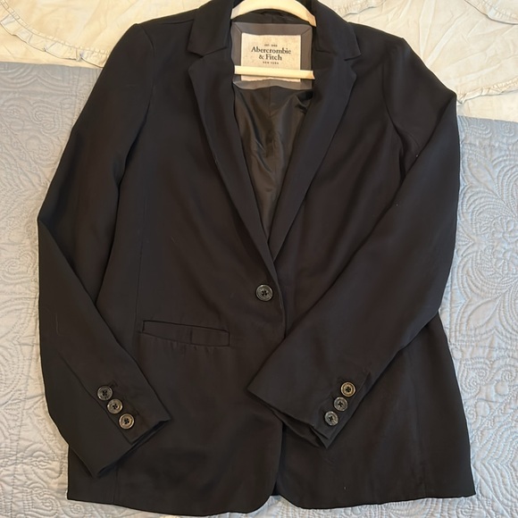 Women’s Abercrombie & Fitch Blazer - Picture 5 of 12